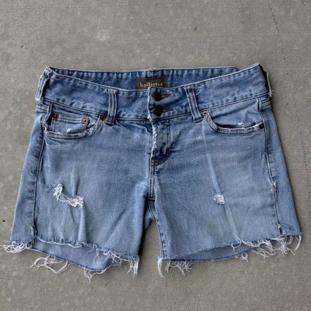 Y2K Hollister distressed denim shorts Size 5